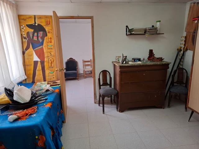 6 slaapkamer Huis te koop in Pinoso met garage - € 249.995 (Ref: 10012455)