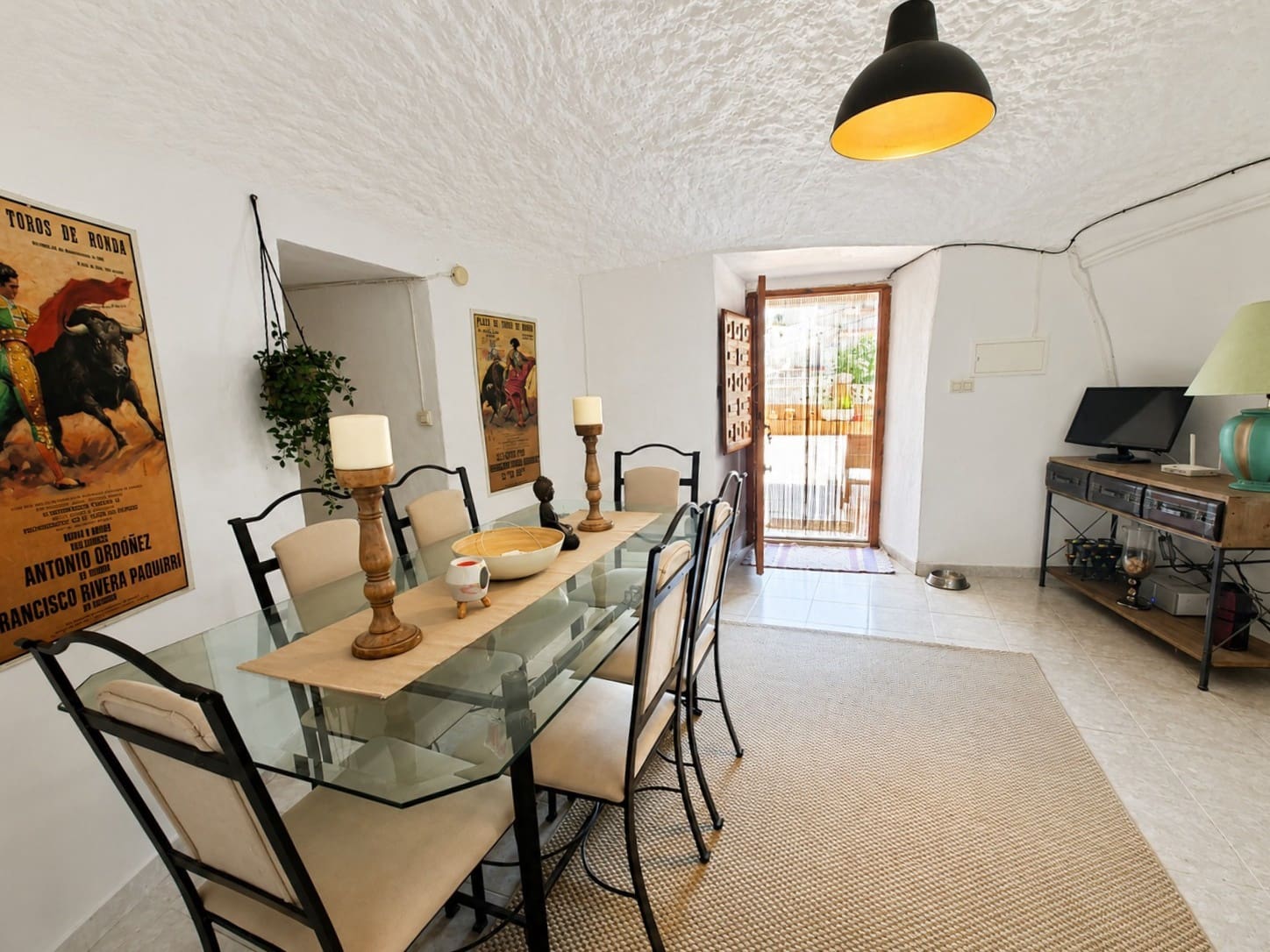 3 camera da letto Casa Grotta in vendita in Freila - 89.000 € (Rif: 10021433)