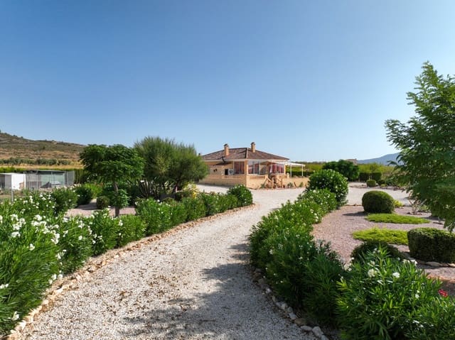 3 quarto Moradia para venda em Pinoso - 365 000 € (Ref: 10025898)