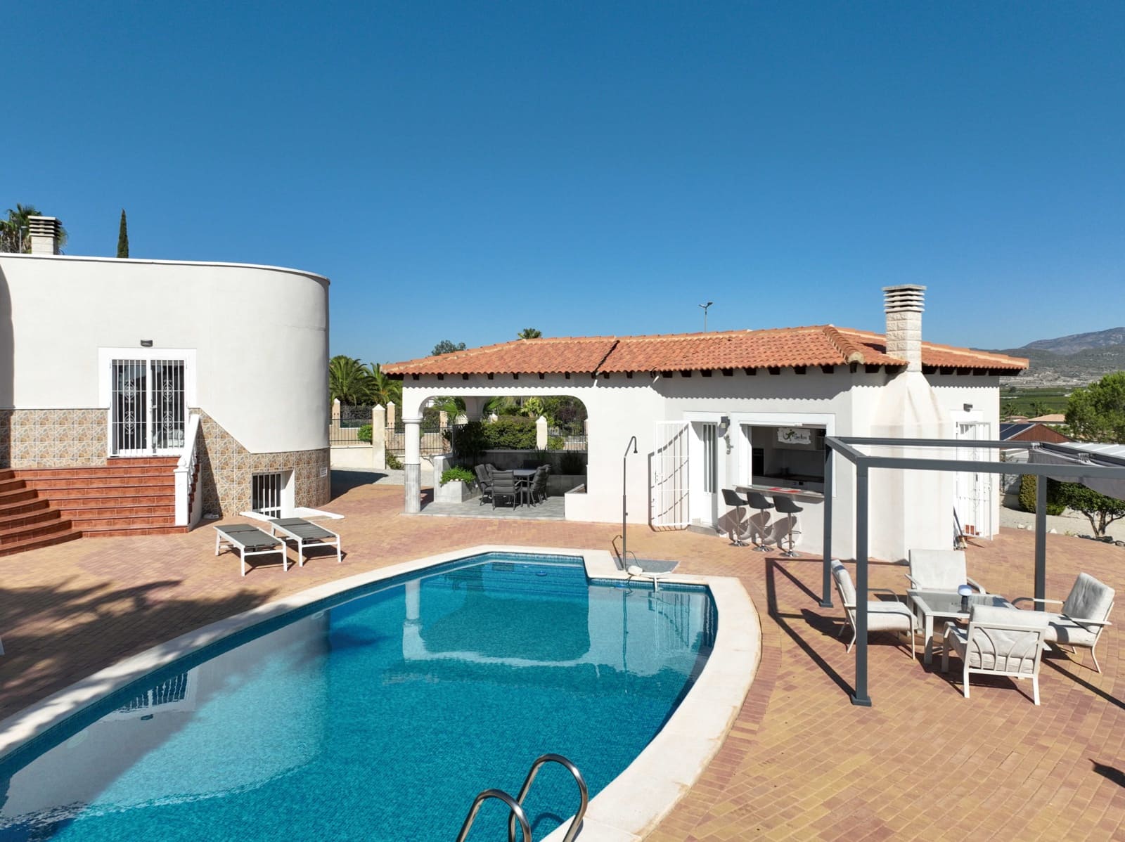 Chalet de 3 habitaciones en Campos del Río en venta con piscina garaje - 399.950 € (Ref: 10025899)