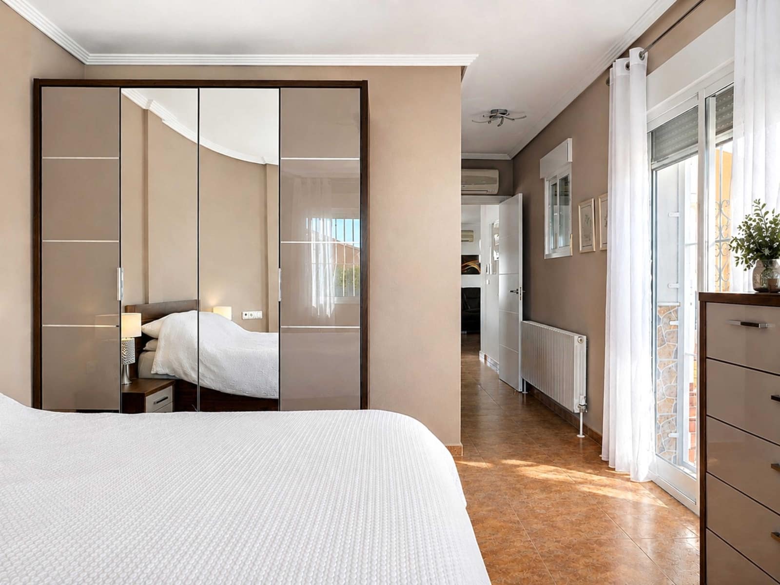 Chalet de 3 habitaciones en Campos del Río en venta con piscina garaje - 399.950 € (Ref: 10025899)