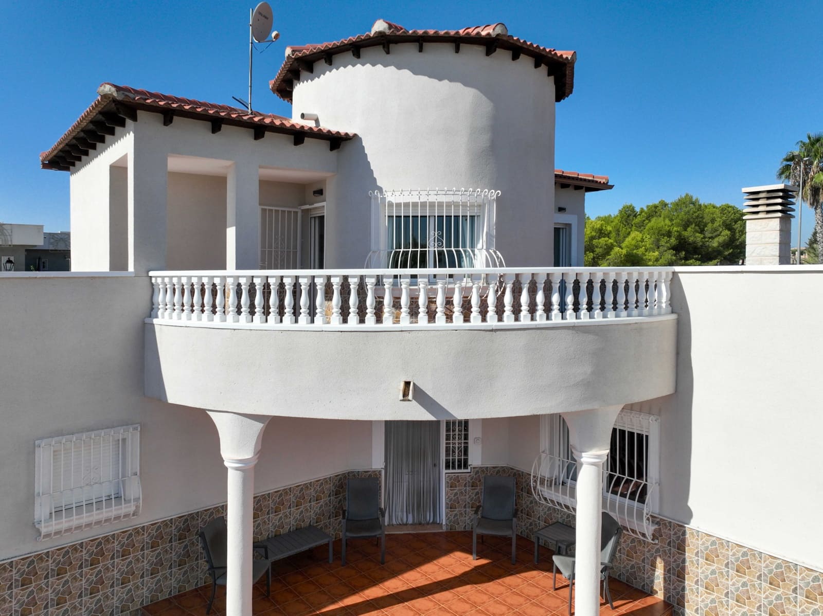 Chalet de 3 habitaciones en Campos del Río en venta con piscina garaje - 399.950 € (Ref: 10025899)