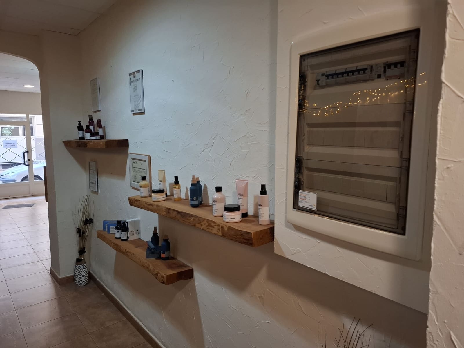 Kaupallinen myytävänä paikassa Pinoso - 25 000 € (Ref: 10025902)