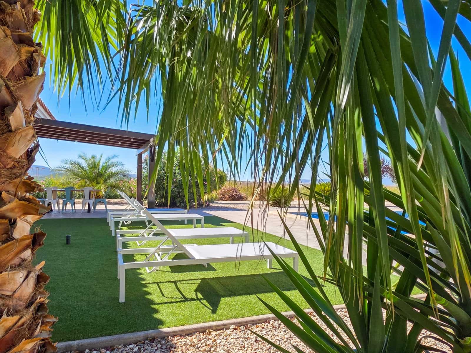 Chalet de 4 habitaciones en Pinoso en venta con piscina garaje - 669.000 € (Ref: 10065692)