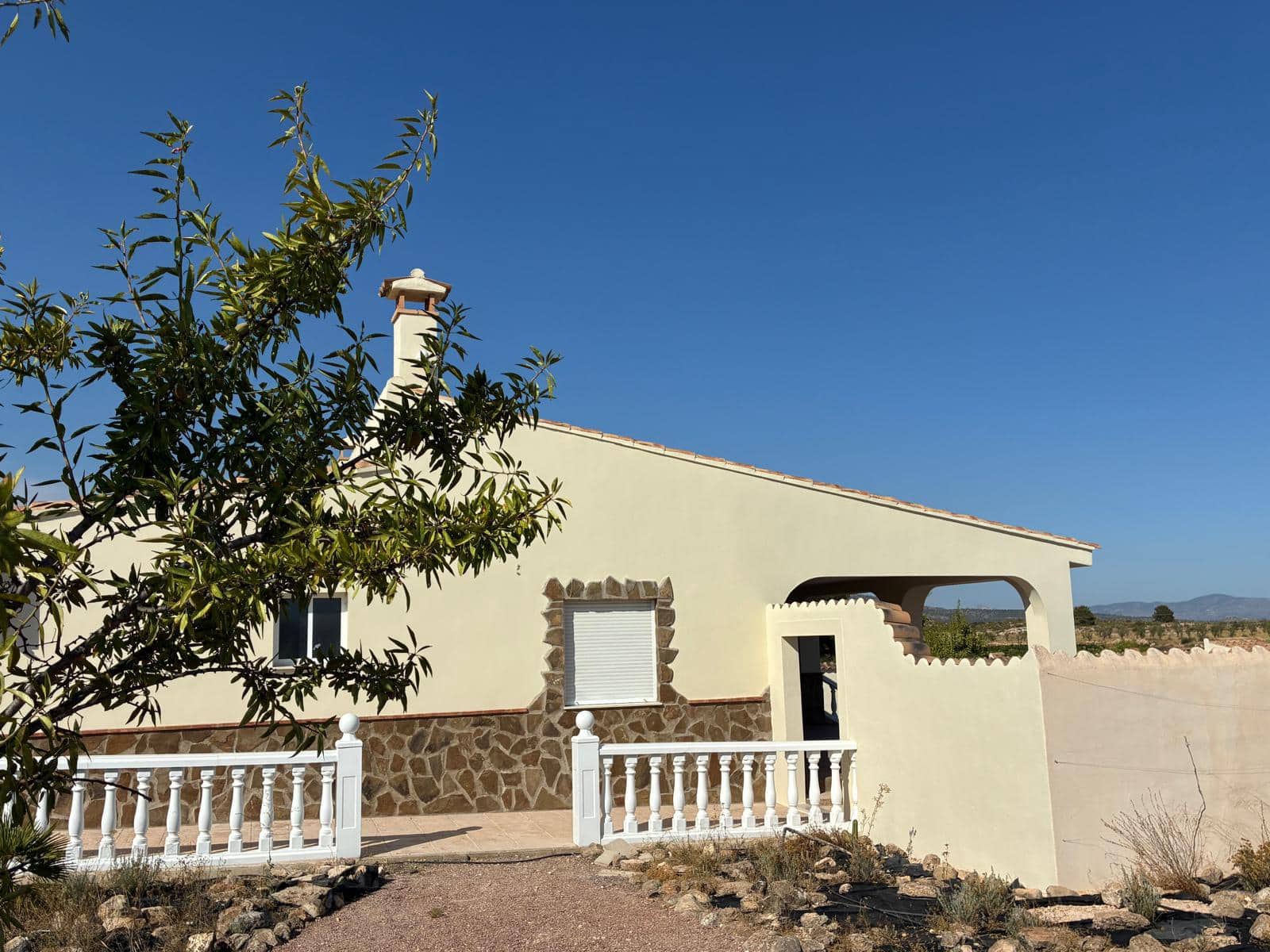 3 slaapkamer Villa te koop in Monovar / Monover met zwembad garage - € 320.000 (Ref: 10065693)