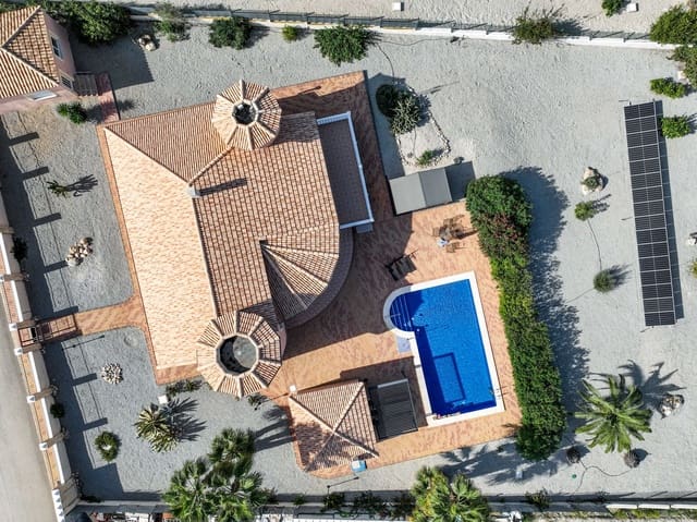 3 Zimmer Villa zu verkaufen in Campos del Río mit Pool Garage - 379.500 € (Ref: 10065694)