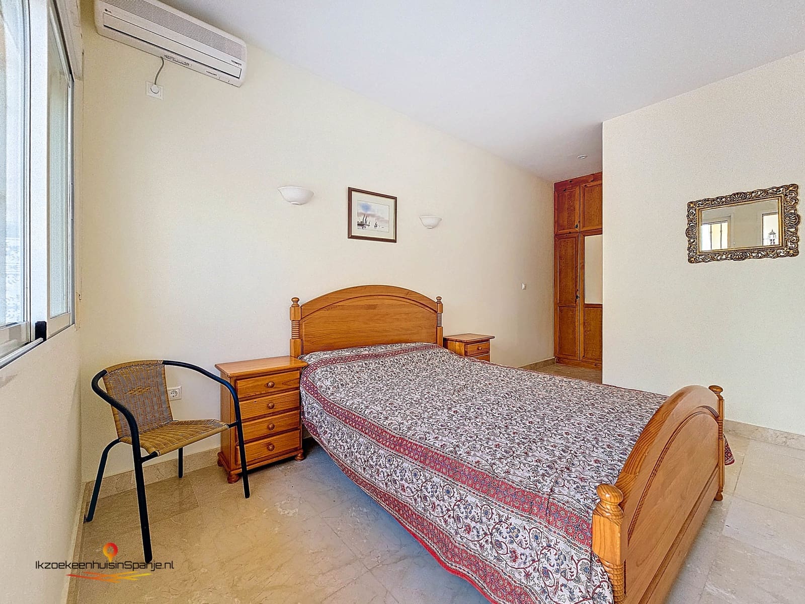 3 sypialnia Willa na sprzedaż w Fortuna z basenem garażem - 599 000 € (Ref: 10065695)