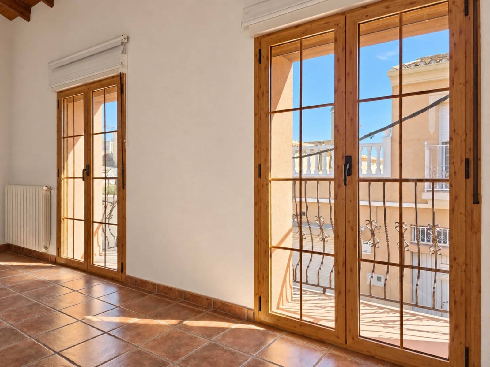 3 soverom Hus til salgs i Pinoso med garasje - € 415 000 (Ref: 10101424)