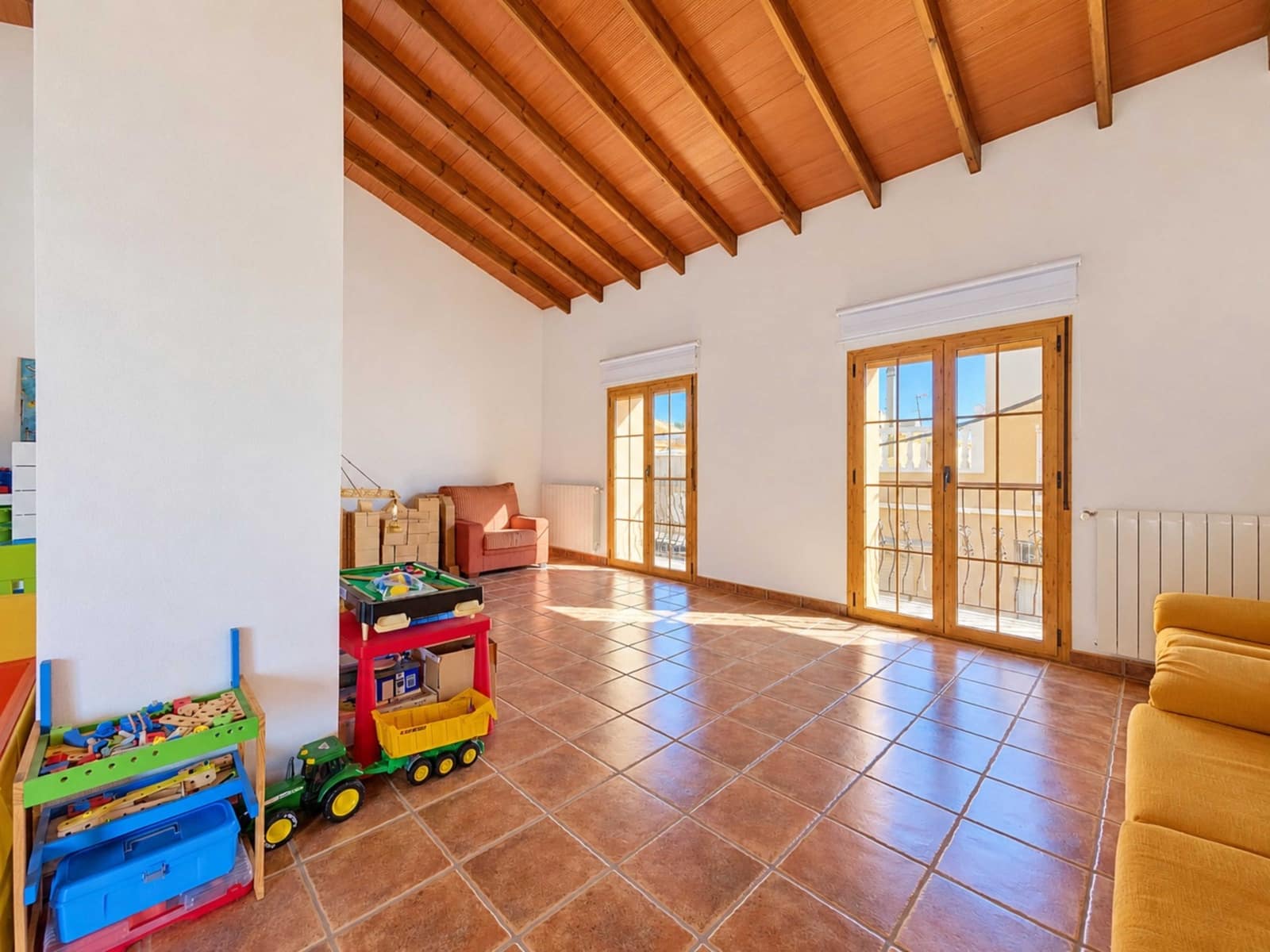 3 soverom Hus til salgs i Pinoso med garasje - € 415 000 (Ref: 10101424)