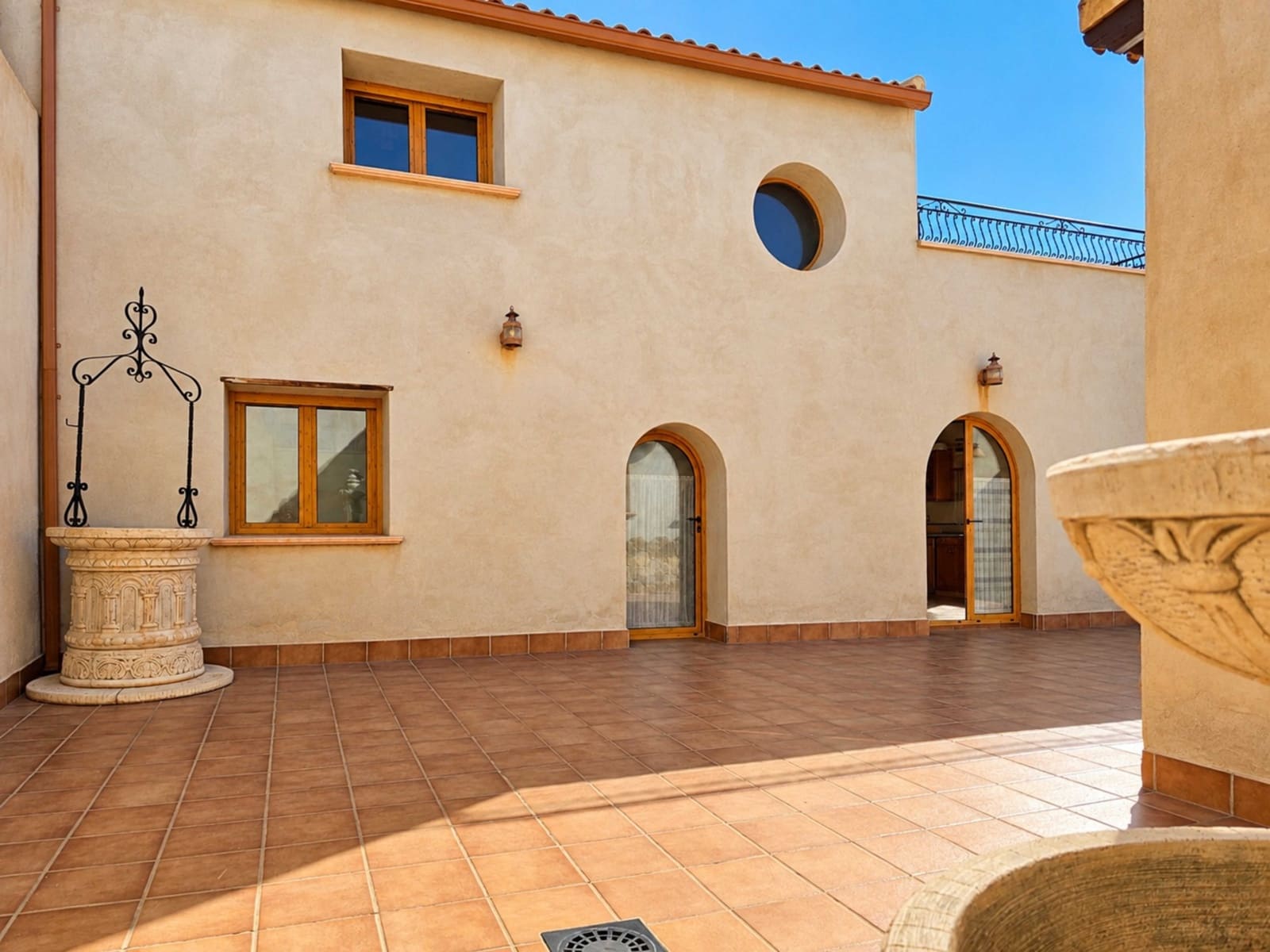 3 soverom Hus til salgs i Pinoso med garasje - € 415 000 (Ref: 10101424)