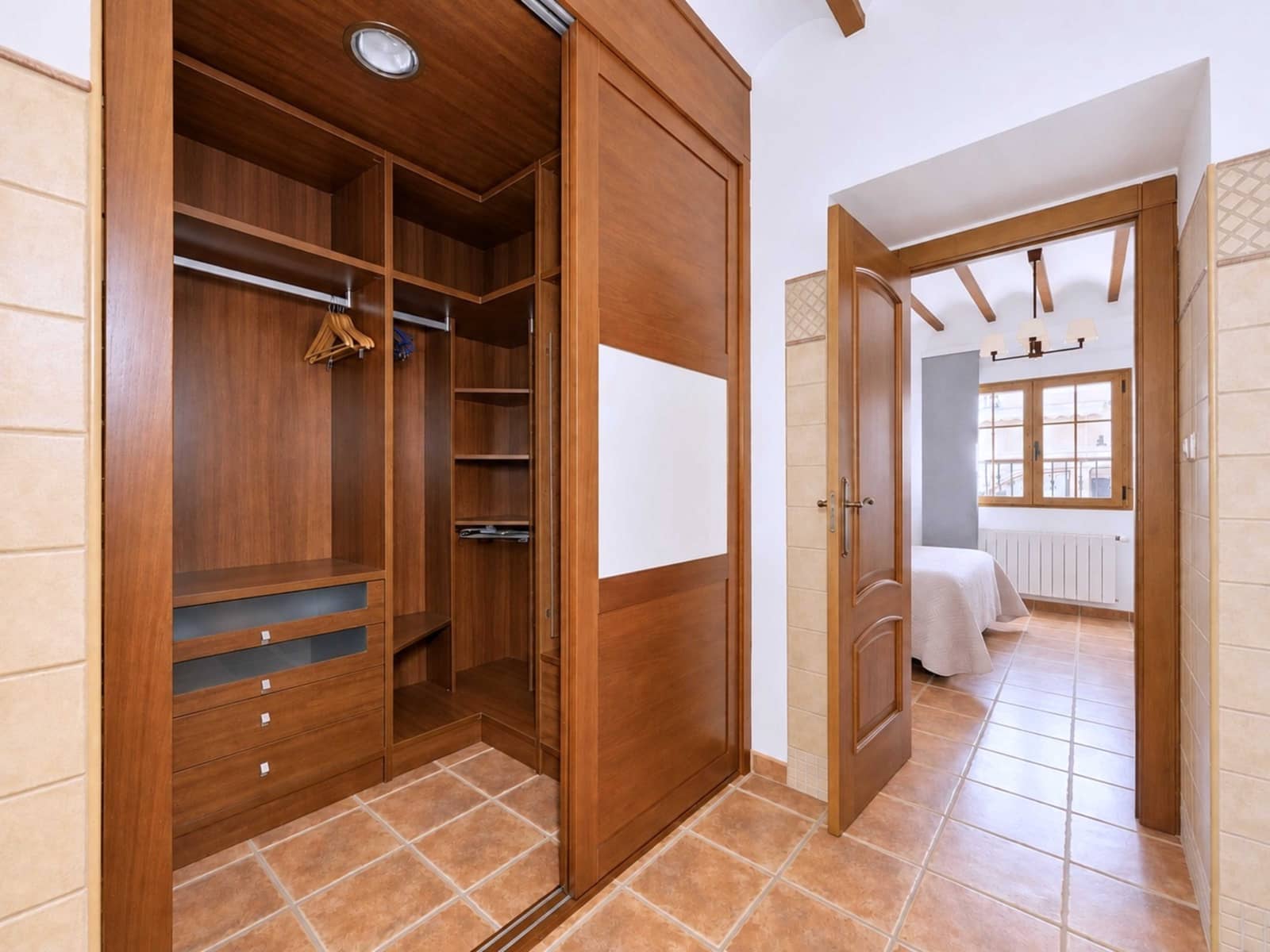 3 soverom Hus til salgs i Pinoso med garasje - € 415 000 (Ref: 10101424)