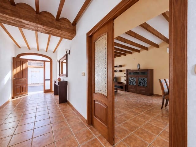 3 soverom Hus til salgs i Pinoso med garasje - € 415 000 (Ref: 10101424)