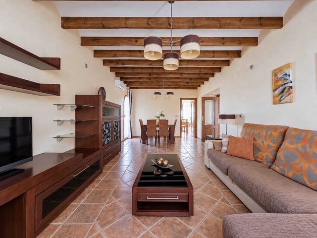 3 soverom Hus til salgs i Pinoso med garasje - € 415 000 (Ref: 10101424)