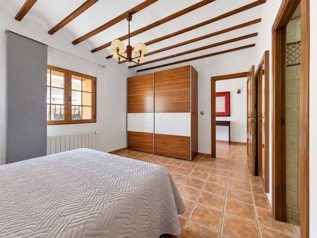 3 soverom Hus til salgs i Pinoso med garasje - € 415 000 (Ref: 10101424)