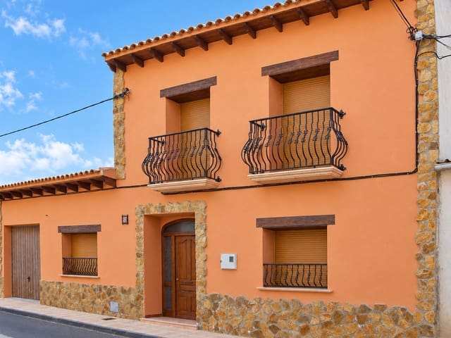 3 camera da letto Casa in vendita in Pinoso con garage - 415.000 € (Rif: 10101424)