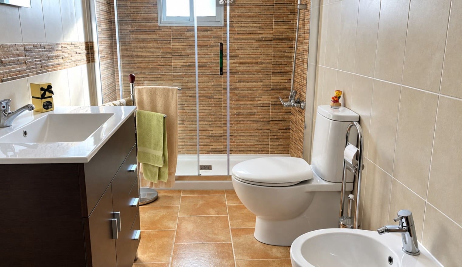 6 sovrum Hus till salu i Cuevas del Campo med garage - 149 995 € (Ref: 10101427)