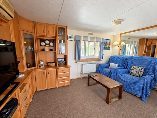 1 chambre Mobil-Home à vendre à Freila avec garage - 69 950 € (Ref: 10130536)