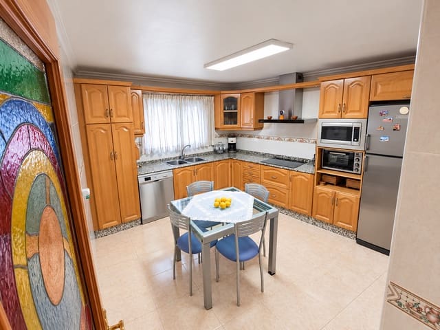 3 camera da letto Casa in vendita in Pinoso con garage - 199.999 € (Rif: 10130537)
