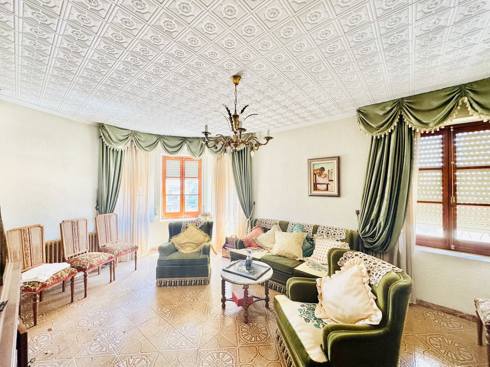 Casa de 10 habitaciones en Pinoso en venta con garaje - 350.000 € (Ref: 10130539)