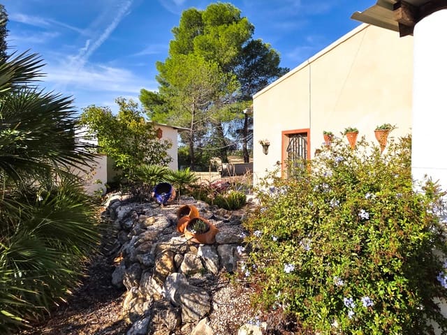 3 camera da letto Finca/Casa di Campagna in vendita in Pinoso con piscina garage - 279.950 € (Rif: 10130540)