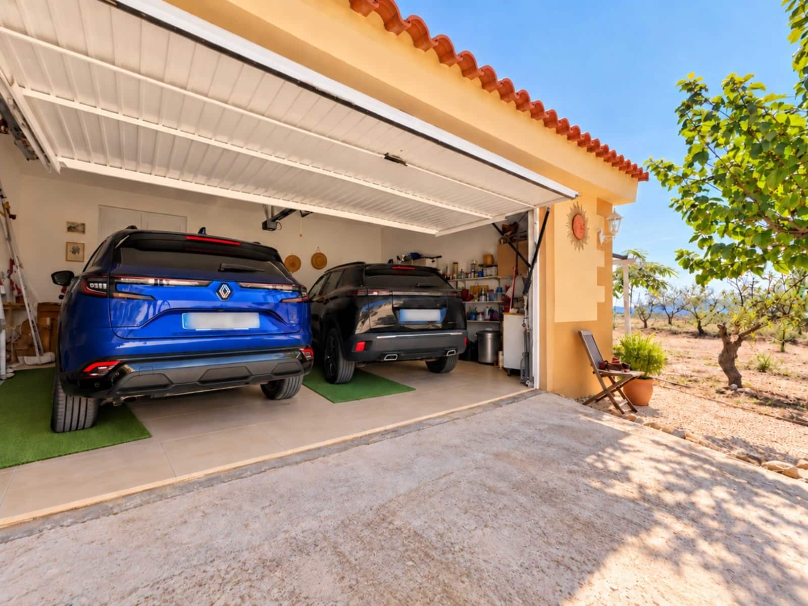 3 sypialnia Willa na sprzedaż w Pinoso z basenem garażem - 399 000 € (Ref: 10140458)