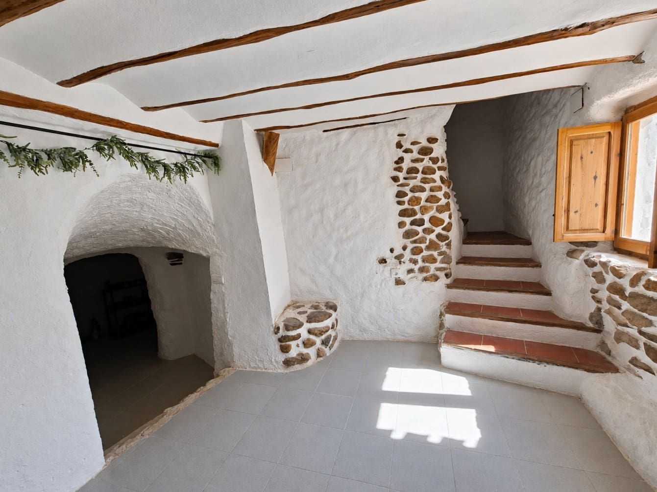 4 sypialnia Finka/Dom wiejski na sprzedaż w Huescar z garażem - 159 000 € (Ref: 10140459)