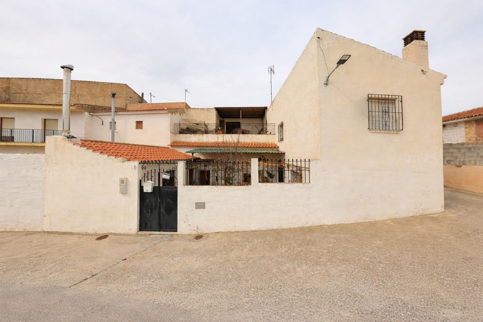 3 Zimmer Höhle zu verkaufen in Caniles mit Garage - 62.500 € (Ref: 10163920)