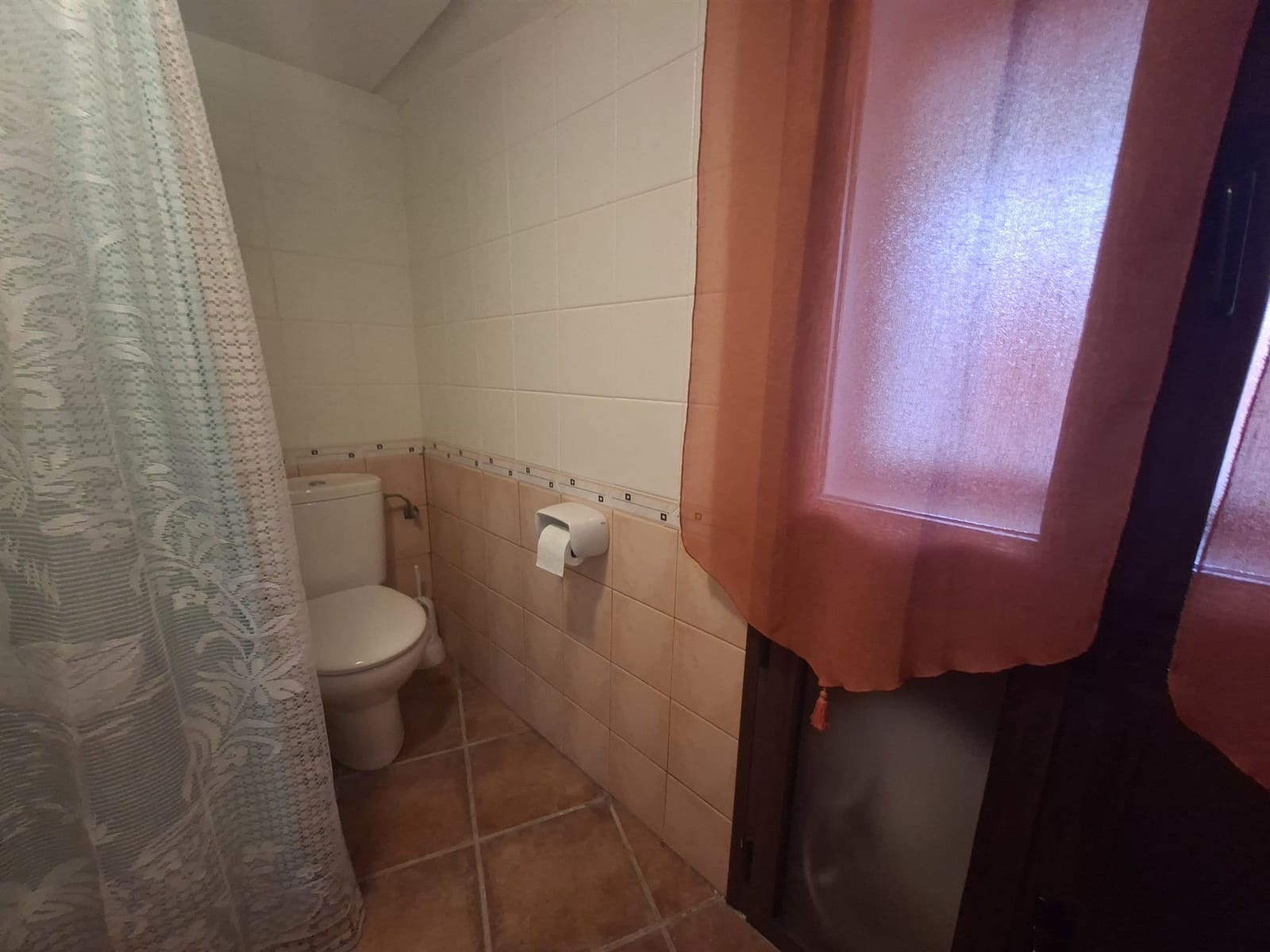 5 Zimmer Höhle zu verkaufen in Caniles mit Garage - 169.000 € (Ref: 10163921)