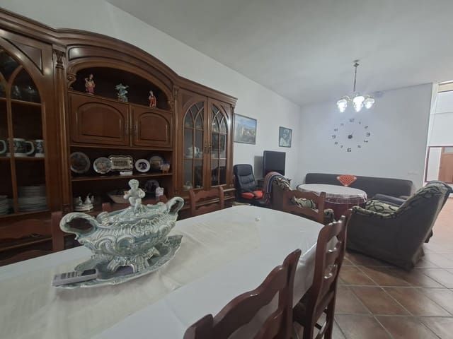 5 Zimmer Höhle zu verkaufen in Caniles mit Garage - 169.000 € (Ref: 10163921)