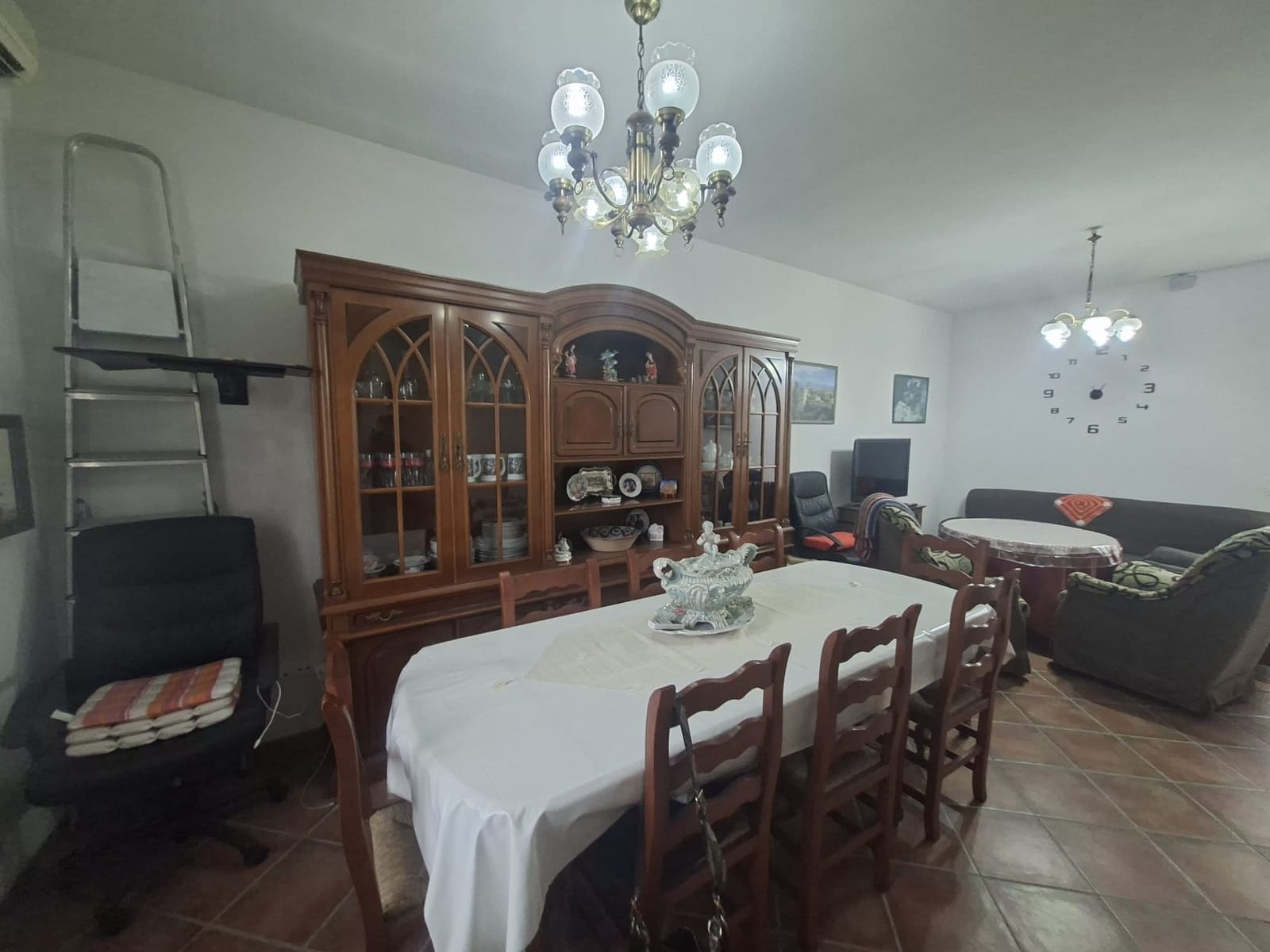 5 Zimmer Höhle zu verkaufen in Caniles mit Garage - 169.000 € (Ref: 10163921)