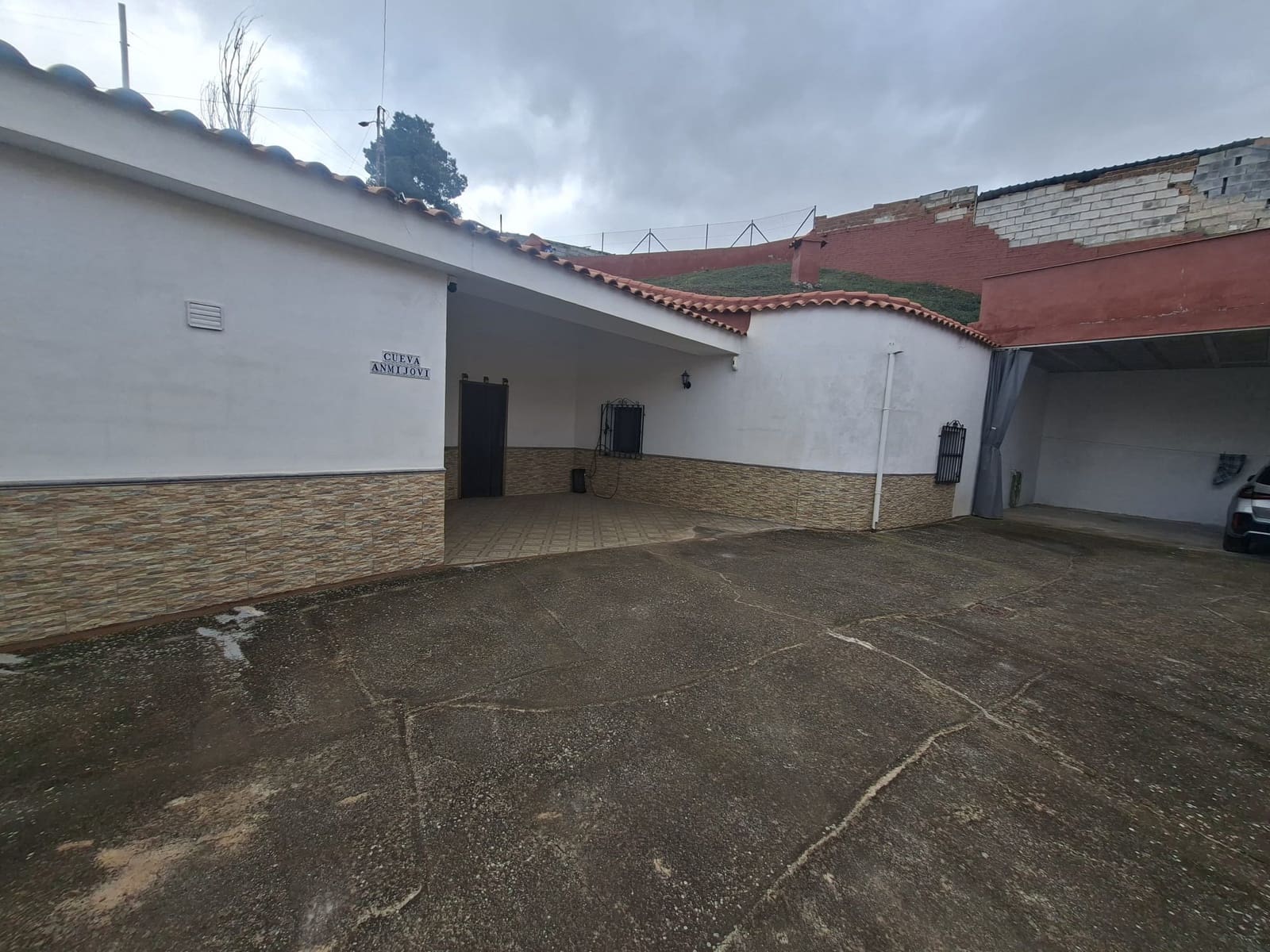 5 Zimmer Höhle zu verkaufen in Caniles mit Garage - 169.000 € (Ref: 10163921)