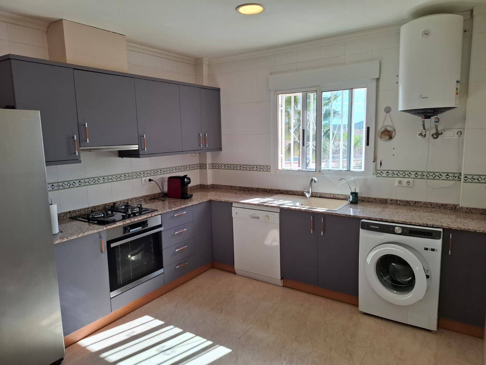 3 soverom Villa til salgs i Pinoso med svømmebasseng garasje - € 349 500 (Ref: 10169083)