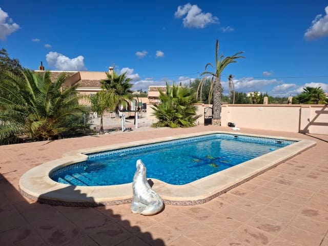 3 soverom Villa til salgs i Pinoso med svømmebasseng garasje - € 349 500 (Ref: 10169083)
