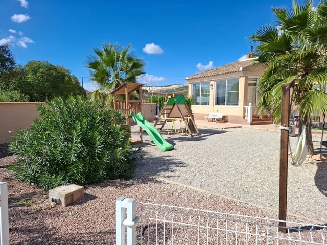 3 soverom Villa til salgs i Pinoso med svømmebasseng garasje - € 349 500 (Ref: 10169083)