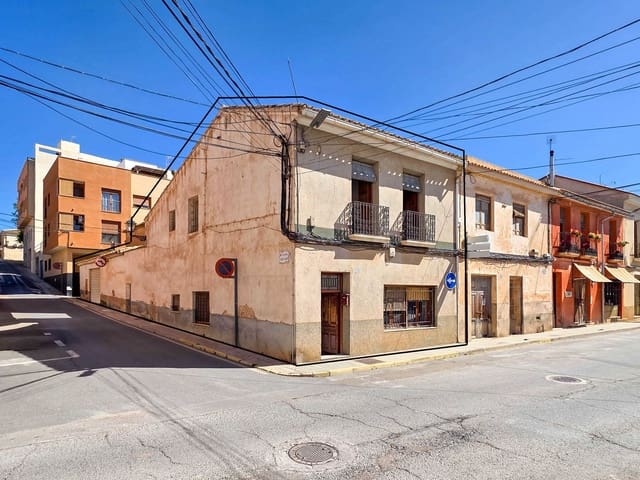 5 slaapkamer Huis te koop in Pinoso met garage - € 142.500 (Ref: 9105391)