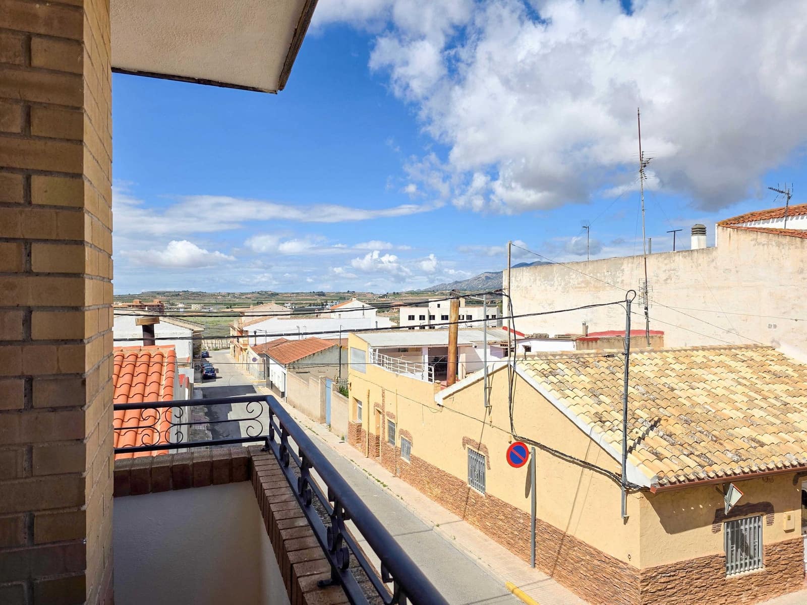 3 soveværelse Byhus til salg i Pinoso med garage - € 199.950 (Ref: 9105398)