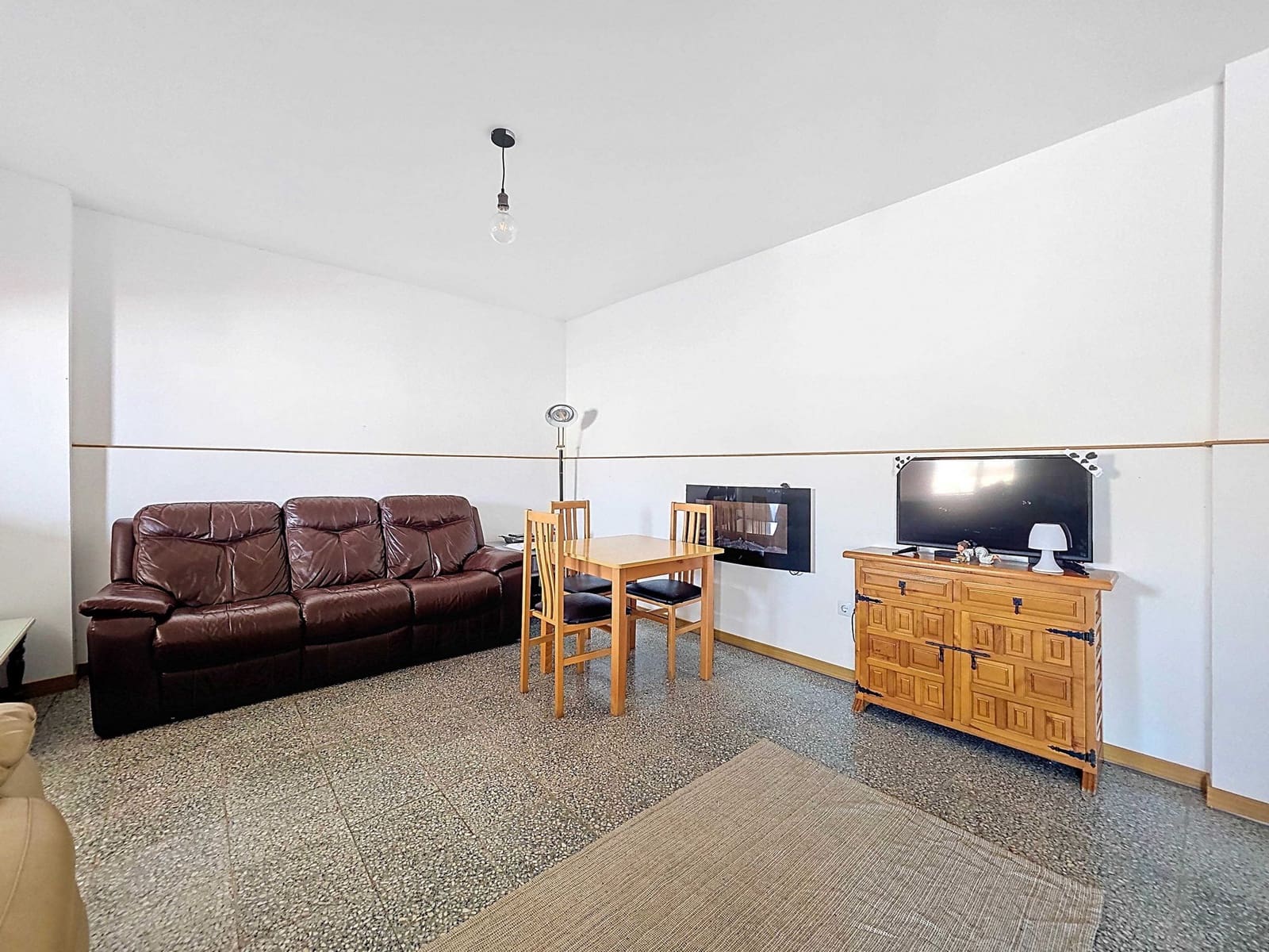 3 soveværelse Byhus til salg i Pinoso - € 124.900 (Ref: 9105401)