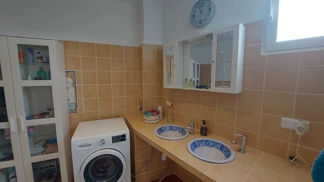 3 quarto Casa de Caverna para venda em Huéscar com garagem - 99 950 € (Ref: 9105402)