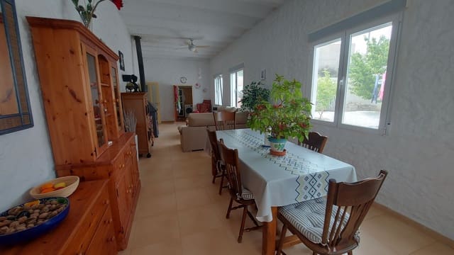 3 quarto Casa de Caverna para venda em Huéscar com garagem - 99 950 € (Ref: 9105402)