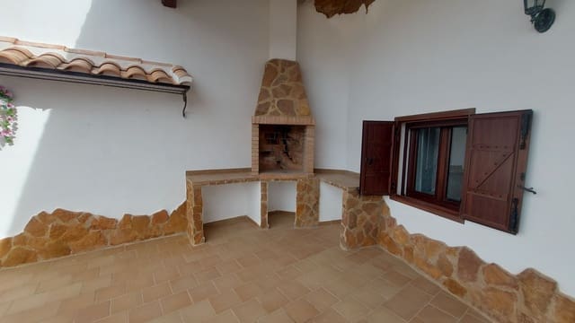 4 quarto Casa de Caverna para venda em Freila com garagem - 140 000 € (Ref: 9105407)