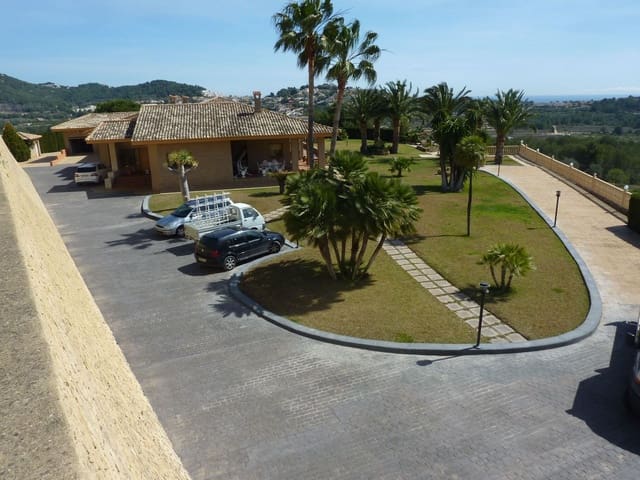 4 sypialnia Finka/Dom wiejski na sprzedaż w Gargasindi, Calpe / Calp z basenem garażem - 2 200 000 € (Ref: 9105428)