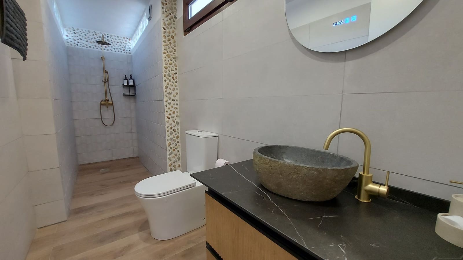 6 soveværelse Finca/Landehus til salg i Velez-Blanco med swimmingpool garage - € 475.000 (Ref: 9105432)