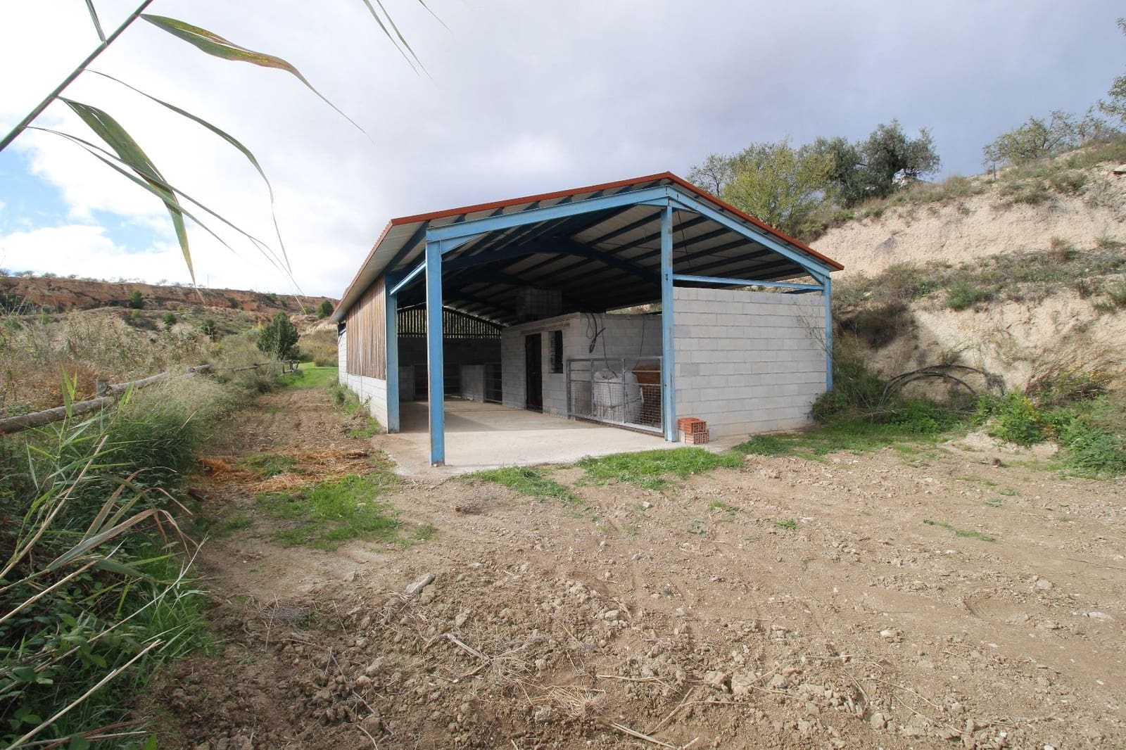 6 soveværelse Finca/Landehus til salg i Velez-Blanco med swimmingpool garage - € 475.000 (Ref: 9105432)