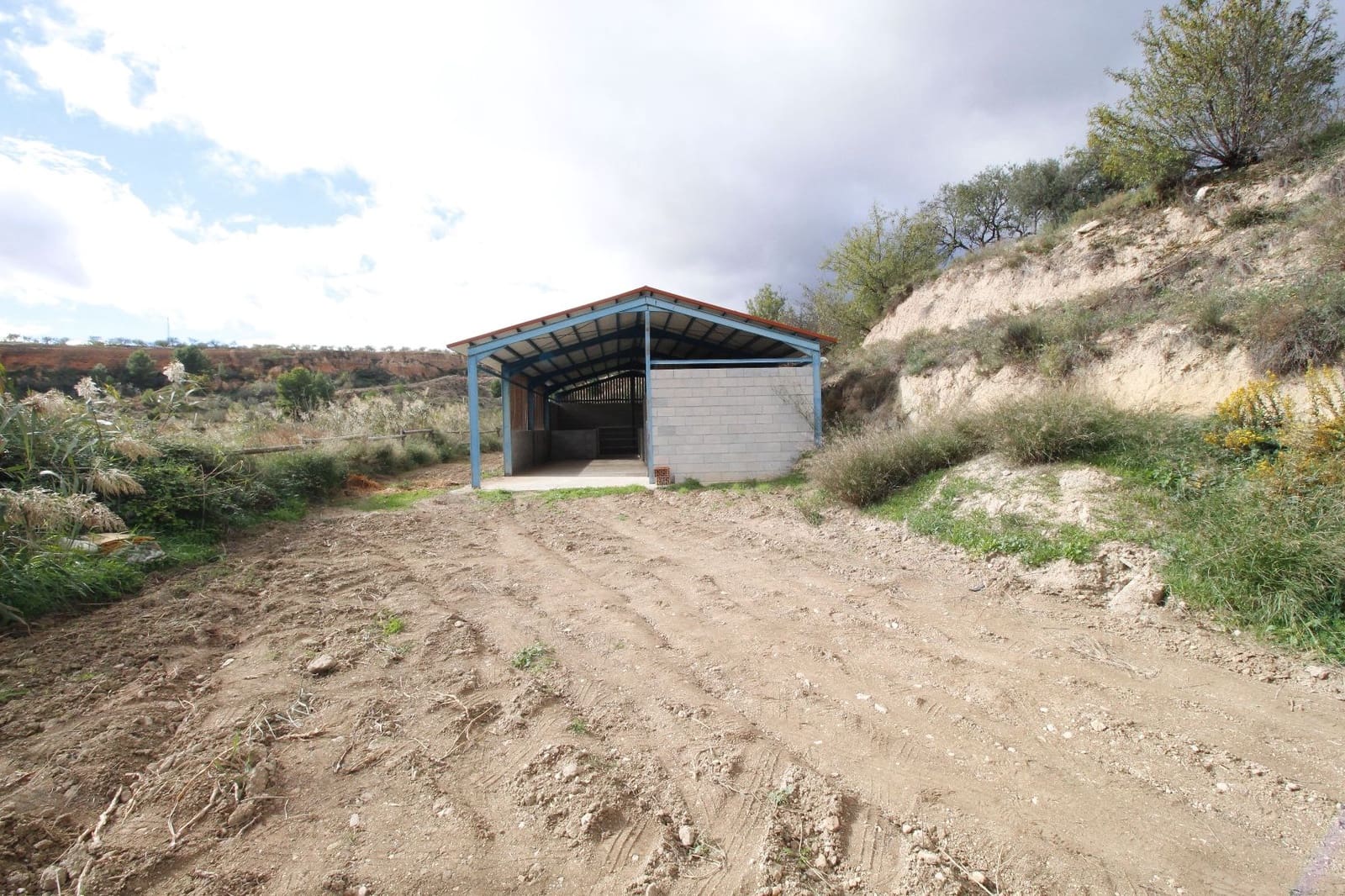 6 soveværelse Finca/Landehus til salg i Velez-Blanco med swimmingpool garage - € 475.000 (Ref: 9105432)