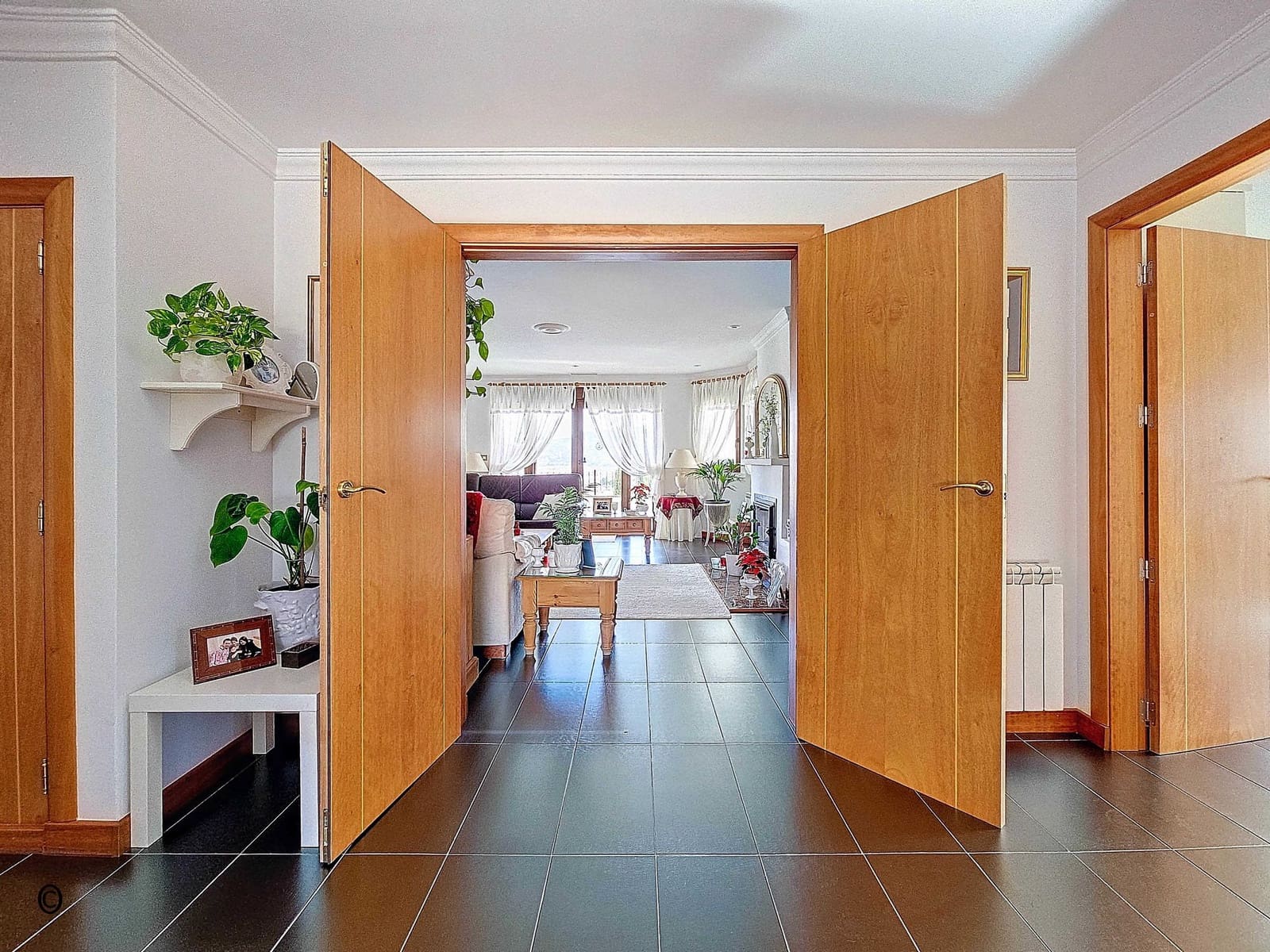 5 soverom Villa til salgs i Pinoso med svømmebasseng garasje - € 675 000 (Ref: 9105455)