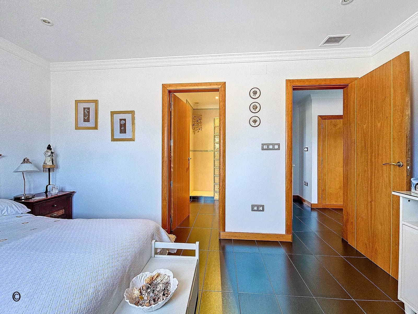 5 soverom Villa til salgs i Pinoso med svømmebasseng garasje - € 675 000 (Ref: 9105455)