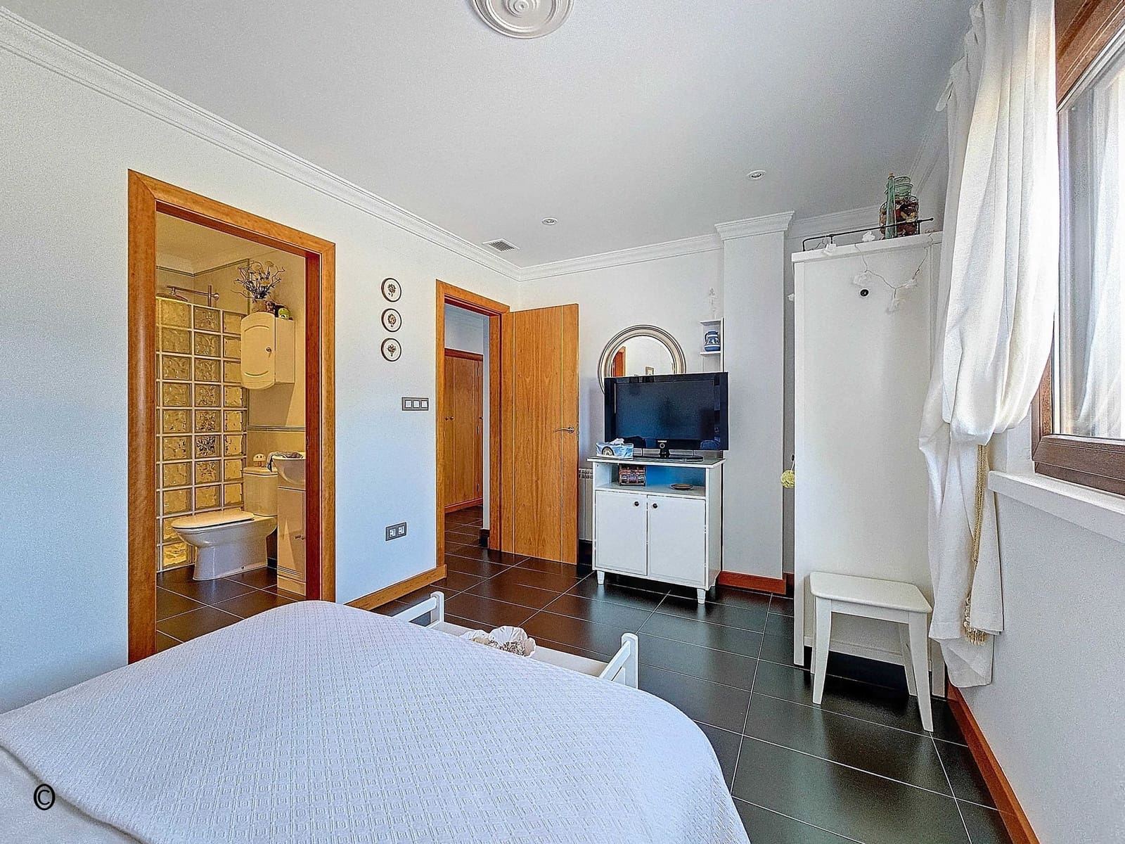 5 soverom Villa til salgs i Pinoso med svømmebasseng garasje - € 675 000 (Ref: 9105455)