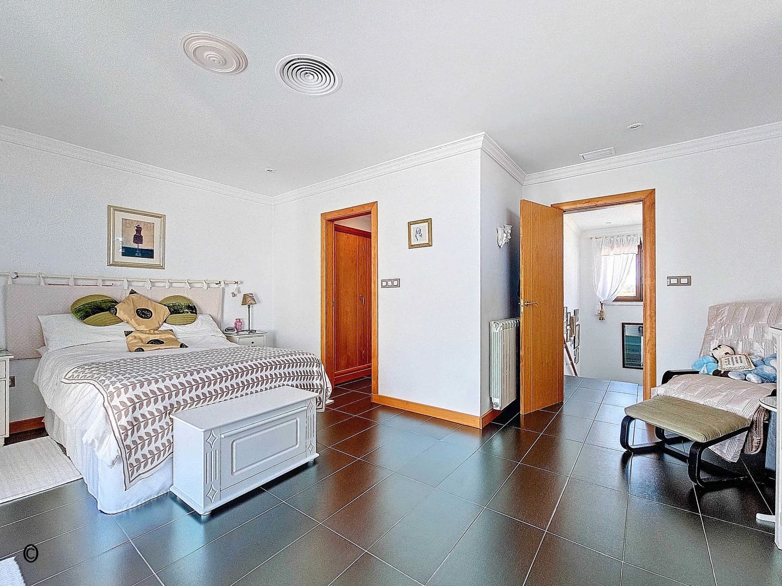 5 soverom Villa til salgs i Pinoso med svømmebasseng garasje - € 675 000 (Ref: 9105455)