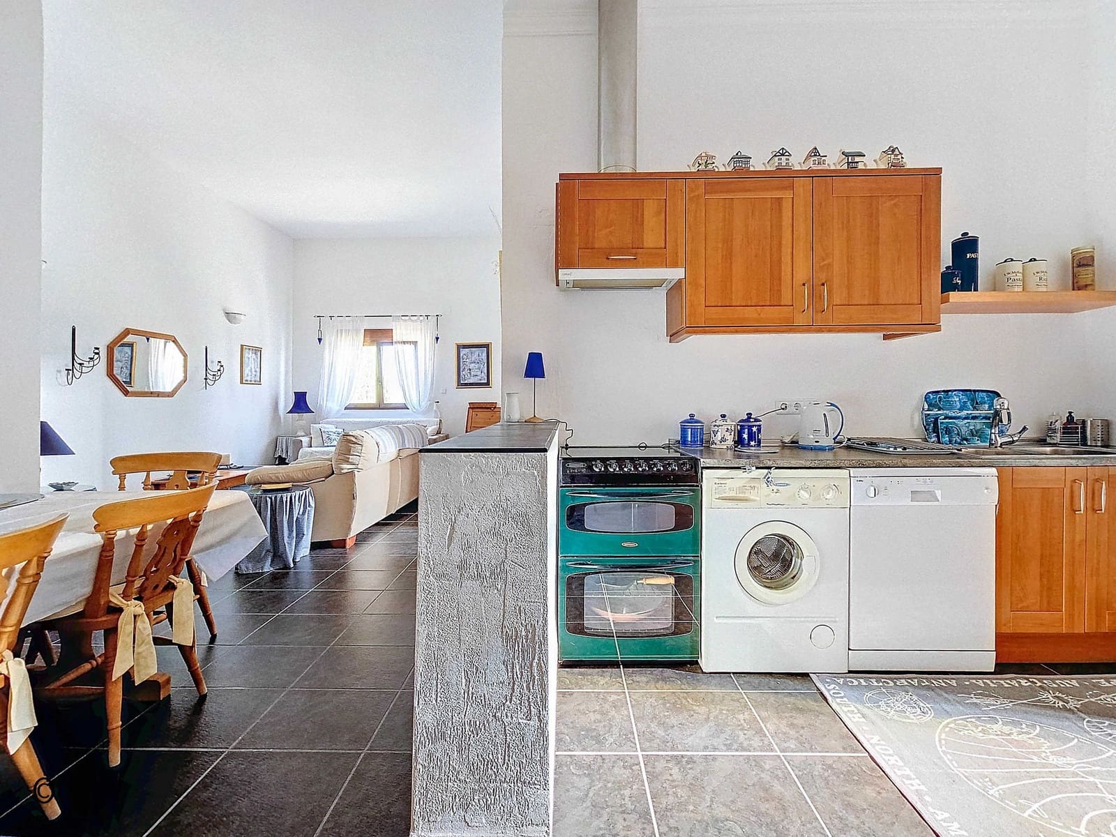 5 soverom Villa til salgs i Pinoso med svømmebasseng garasje - € 675 000 (Ref: 9105455)