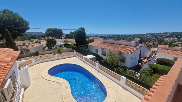 3 makuuhuone Huvila myytävänä paikassa Pinar del Advocat - Cometa, Teulada-Moraira mukana uima-altaan 
autotalli - 525 000 € (Ref: 9105489)
